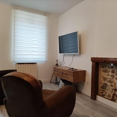 L'Atelier Cosy - Maison De Village Atypique Saint-Georges-d'Esperanche ภายนอก รูปภาพ
