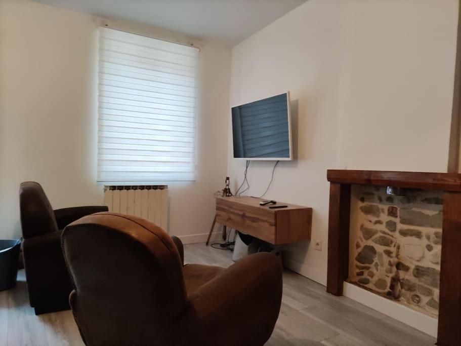 L'Atelier Cosy - Maison De Village Atypique Saint-Georges-d'Esperanche ภายนอก รูปภาพ