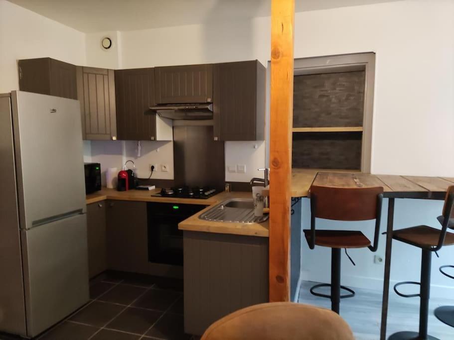 L'Atelier Cosy - Maison De Village Atypique Saint-Georges-d'Esperanche ภายนอก รูปภาพ